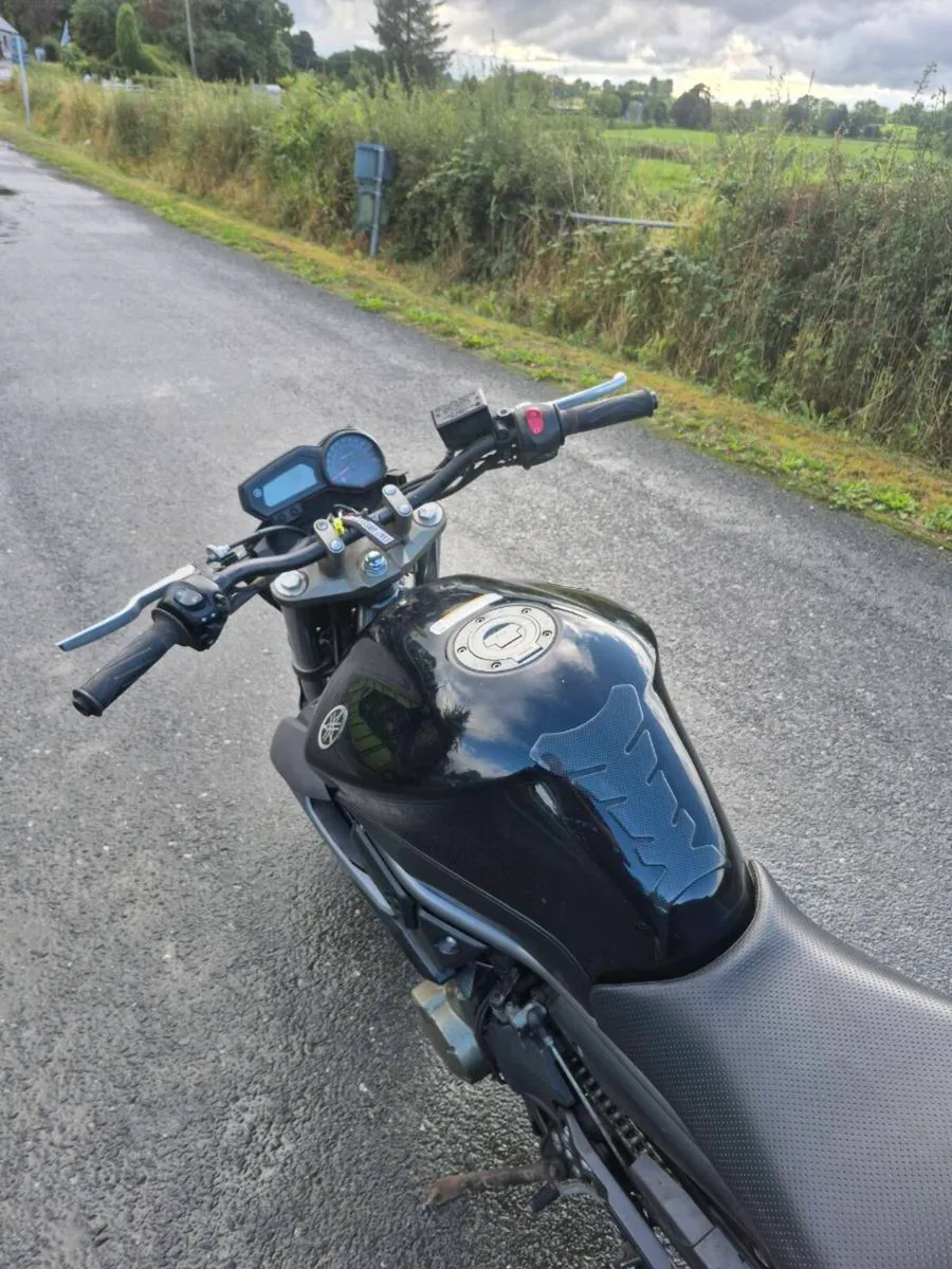 YAMAHA XJ6 - Image 3