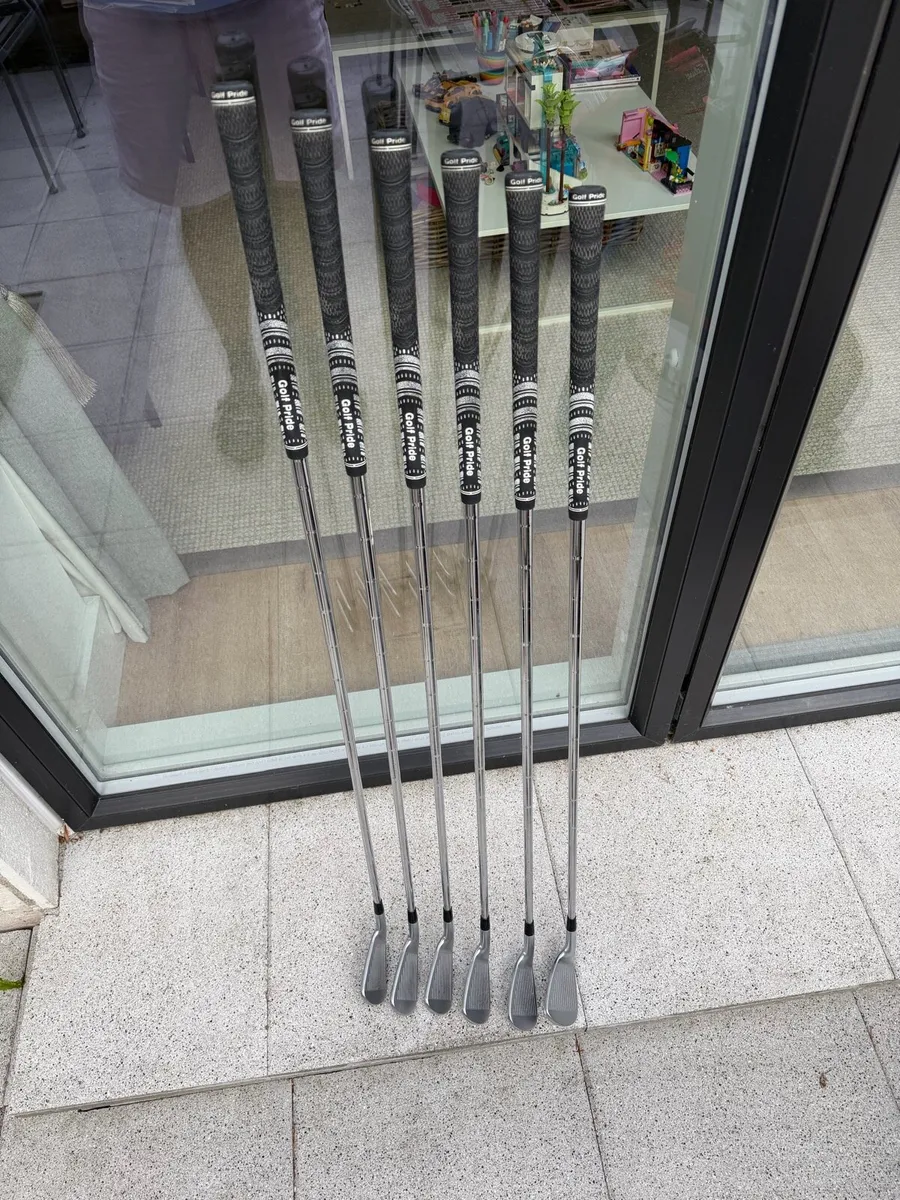 Mizuno JPX 919 Forged 5-PW - Image 1