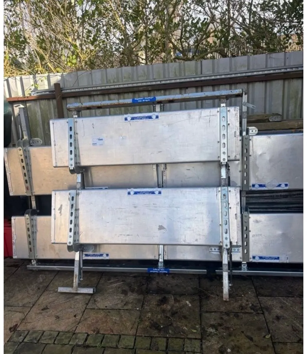 Van folding Shelves - Image 2