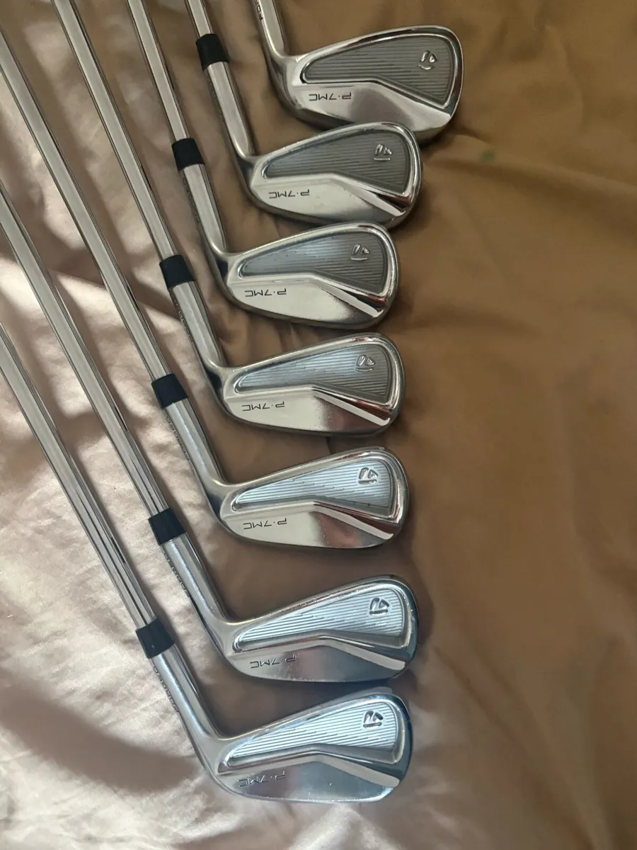 Taylormade p.7mc irons - Image 1