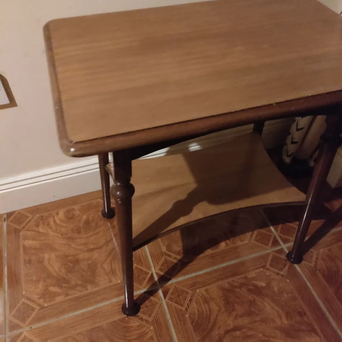 Vintage side table - Image 2