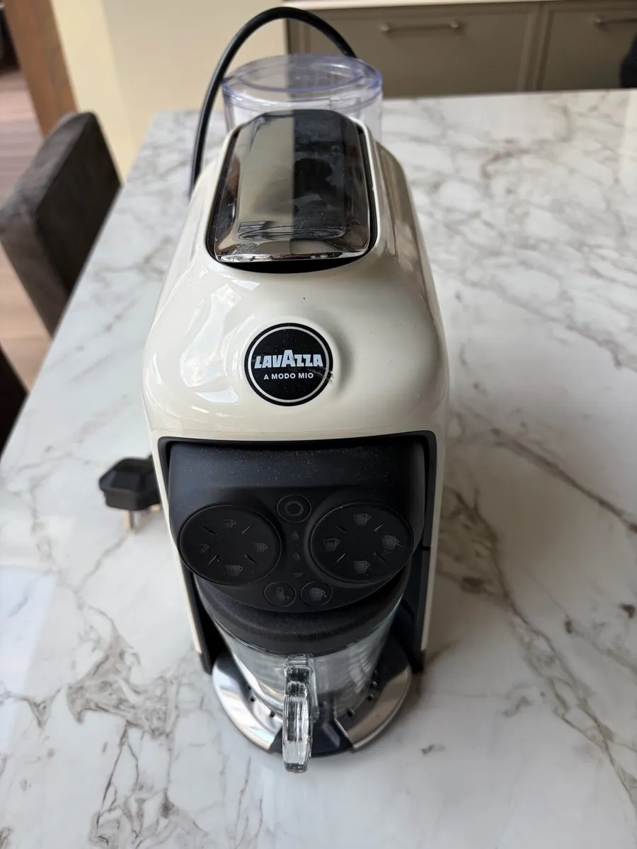 Lavazza A Modo Mio Coffee Machine - Image 1