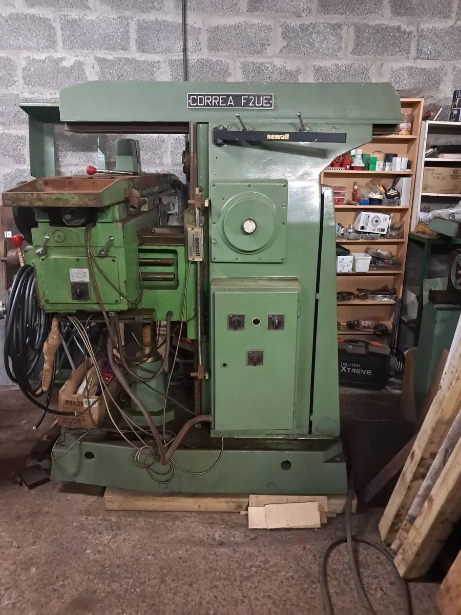 Milling machine - Image 1