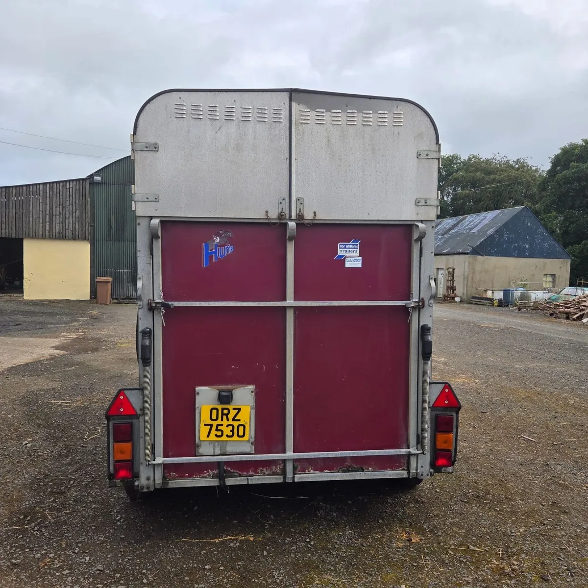 Horse trailer - Image 2