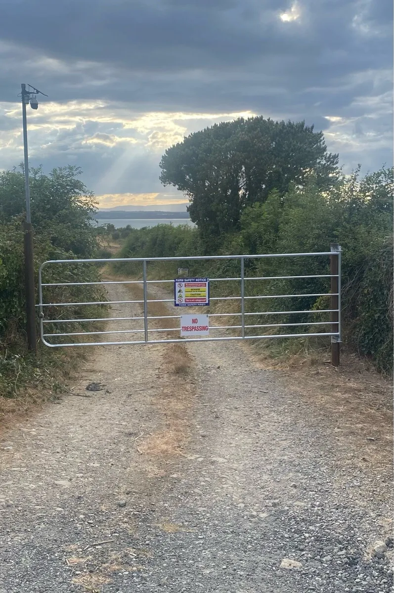 Wexford 3 acres. Private Lane NO ENTRY. - Image 1