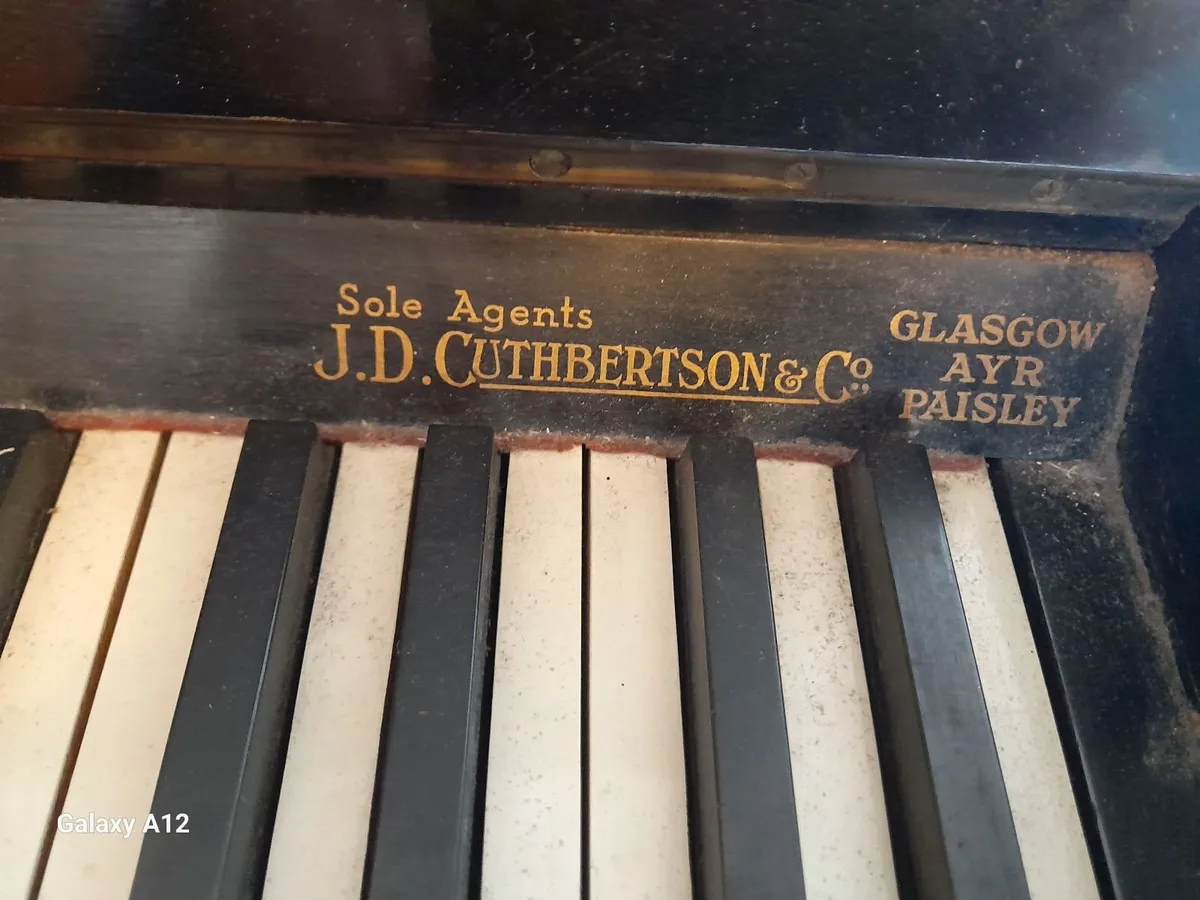 Hauotmann Piano and piano seat - Image 4