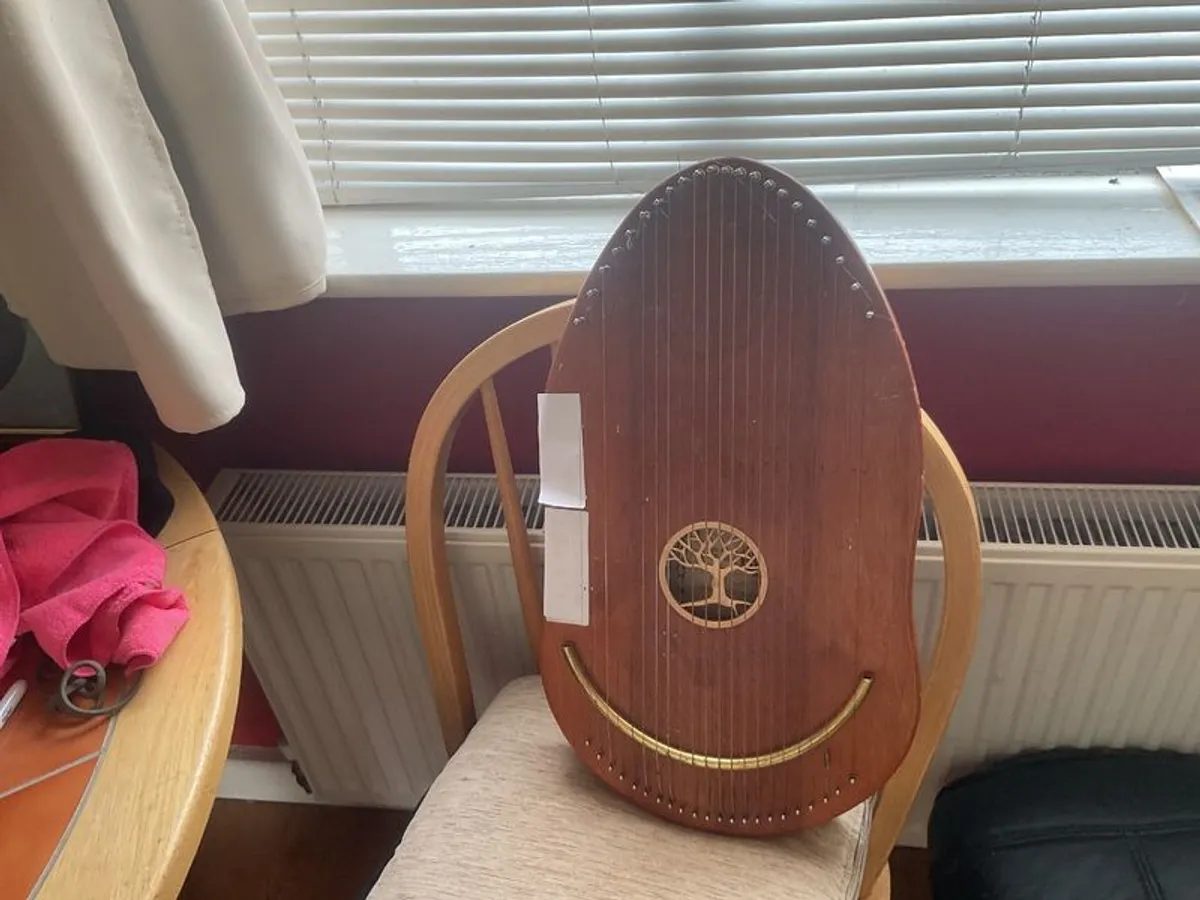 Reverie harp.2 deluxe hand crafted with padded bag - Image 1