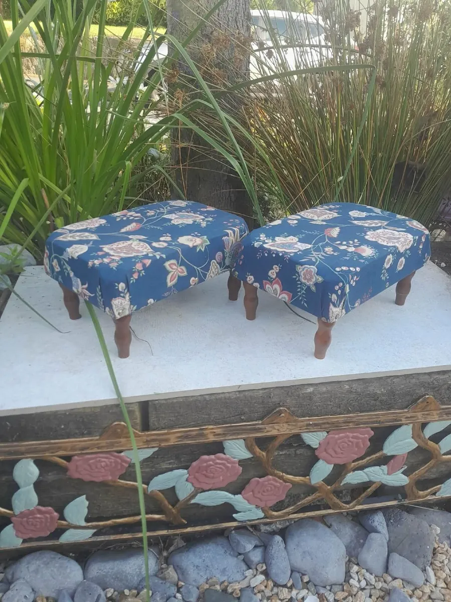 Foot stools - Image 4