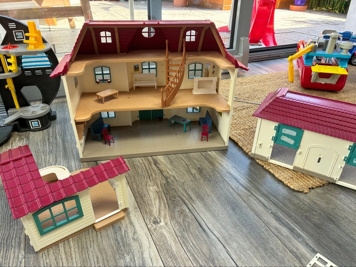 Schleich House  house and stables - Image 4