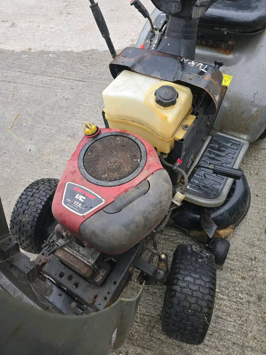 Craftsman LT2000 RideOn – For Repair / Parts - Image 4
