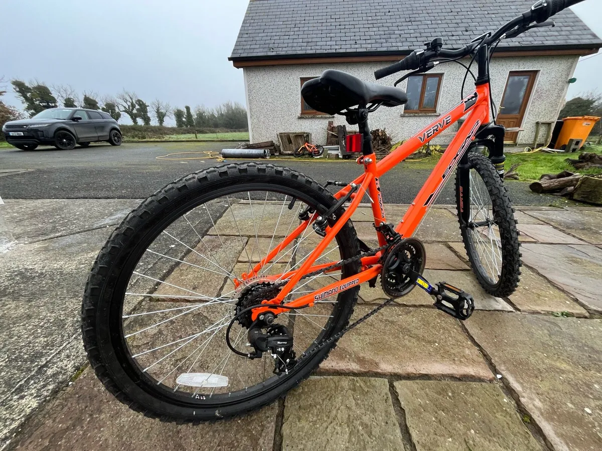 Boys 22 inch bike - Image 2