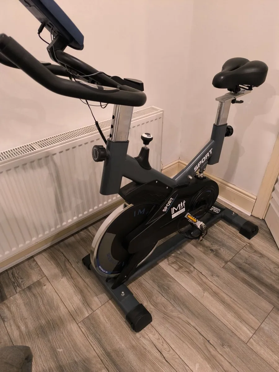 Exercise bike - Image 3