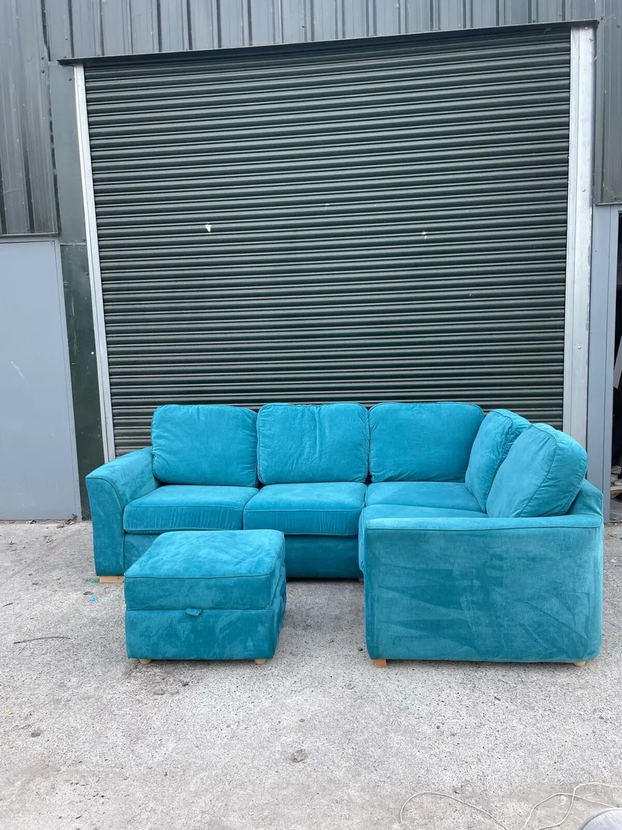 Lovely corner sofa - Image 4