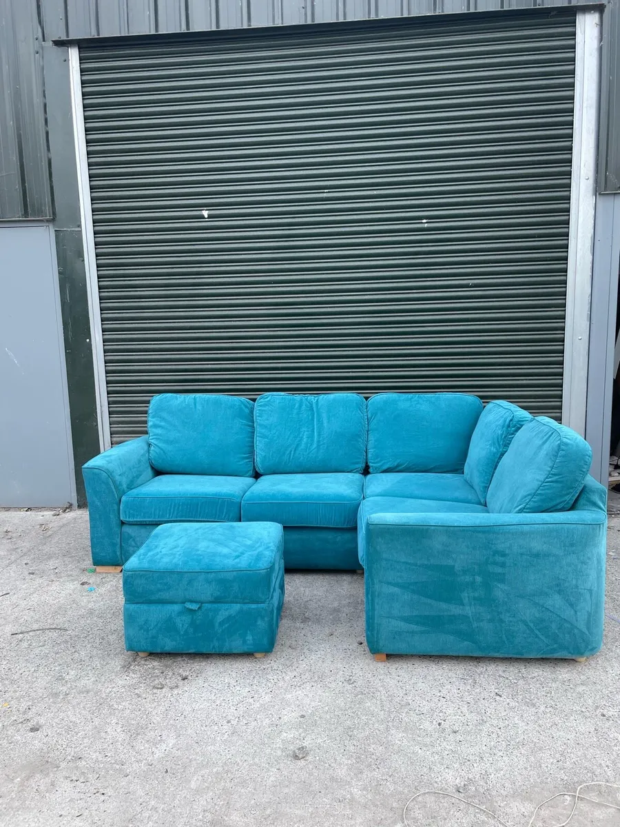 Lovely corner sofa - Image 3