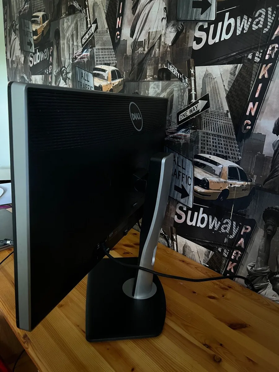 Dell 27” monitor - Image 3