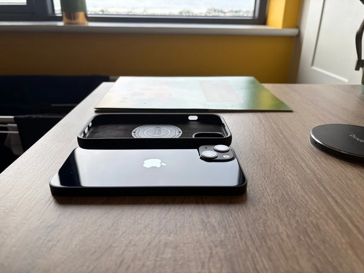 IPhone 13 - Image 1