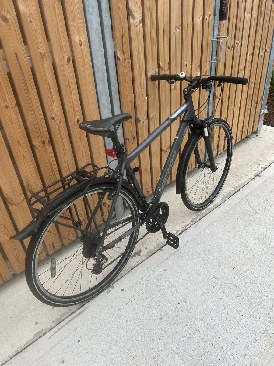 Merida Crossway V10 Bicycle - Image 3