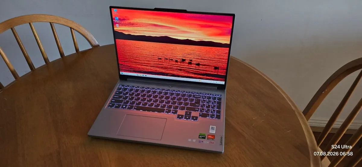 Lenovo Legion 5 Slim 16' Ryzen 7 7840HS, RTX4070 - Image 1