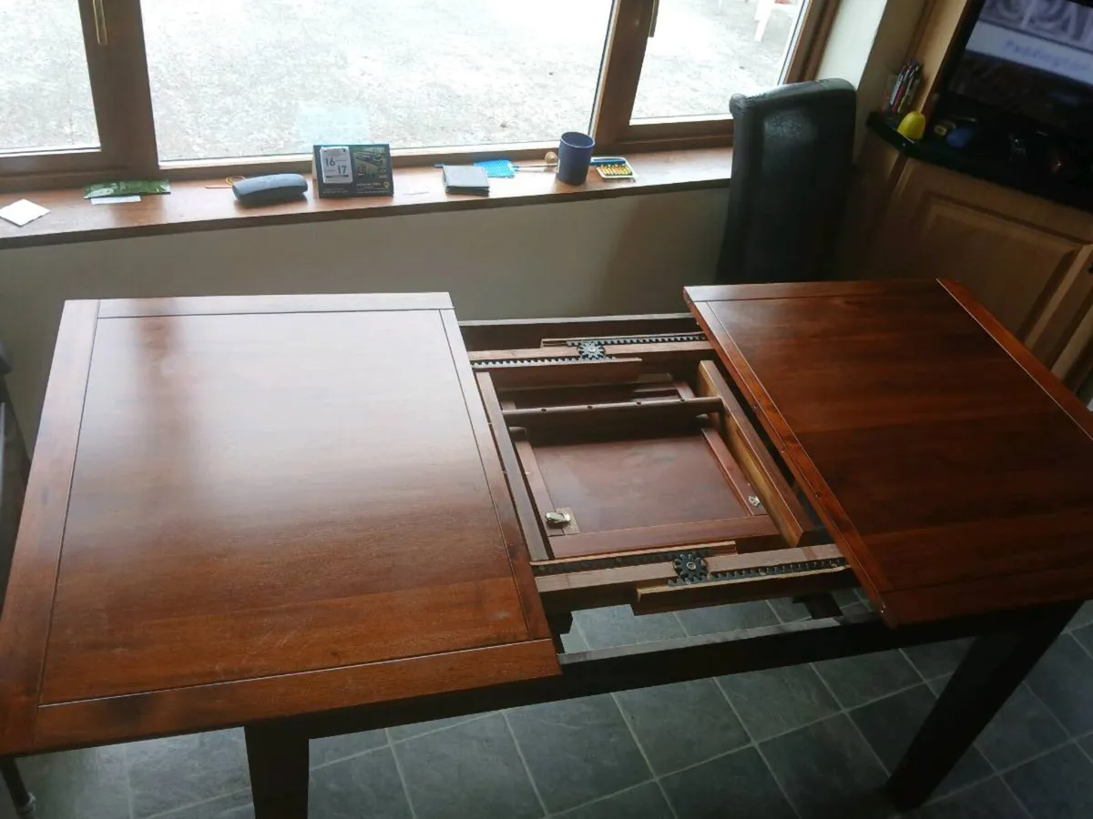 Dining Table - Image 3
