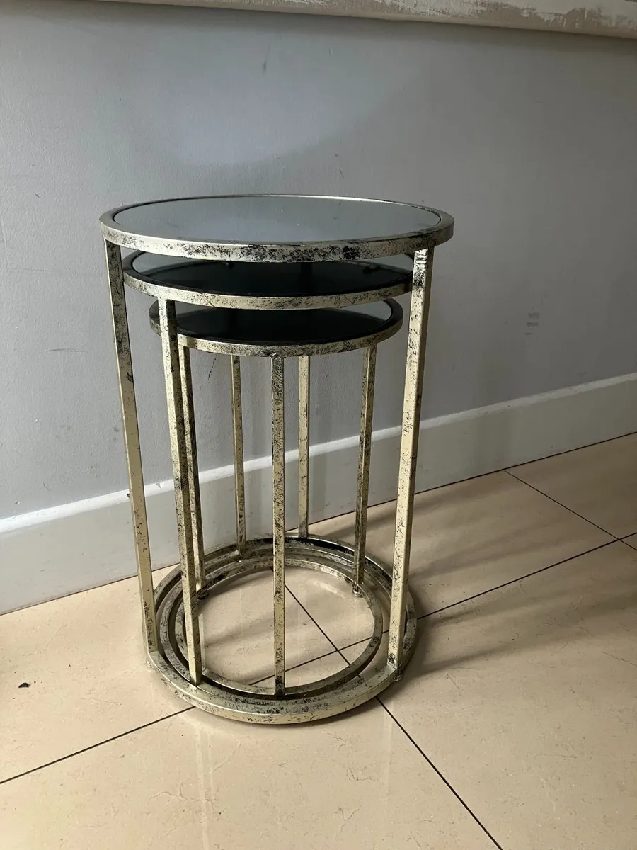 Nest of 3 Distressed Champagne Mirror Tables - Image 1