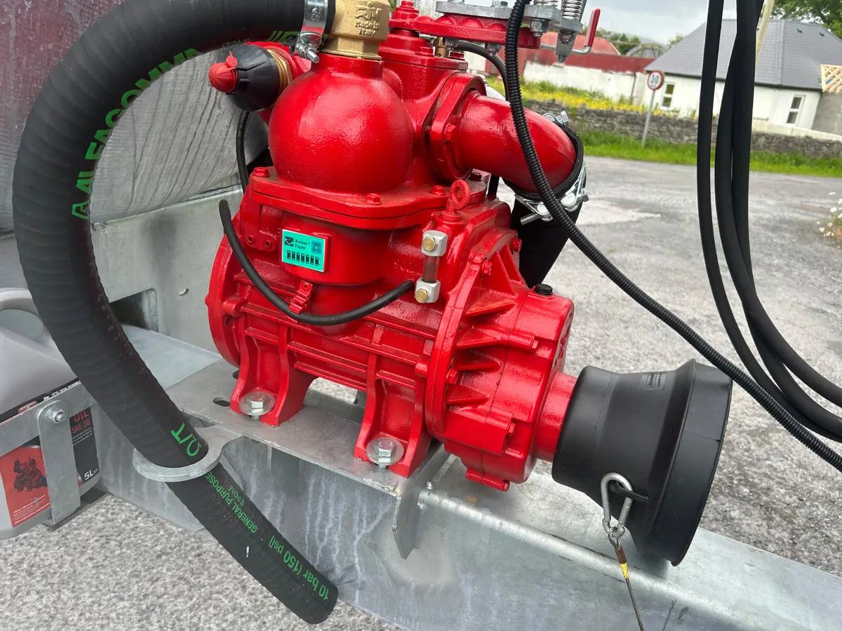 New Abbey 2050 Slurry Tank with Trailing Shoe - Image 3
