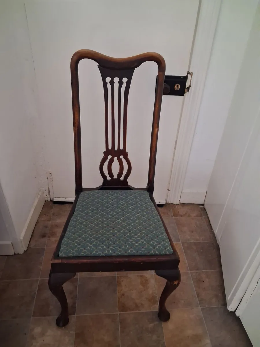 Dining Room chairs x 4