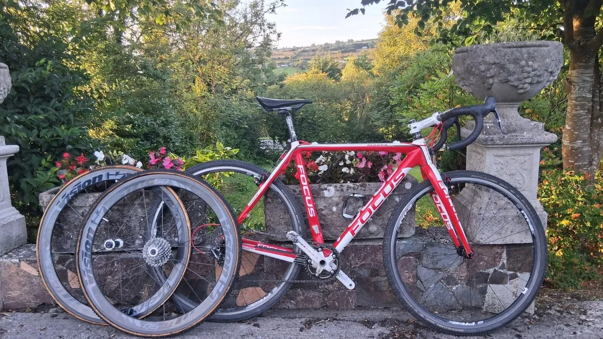 Focus MARES CX 2.0 Carbon - Image 2