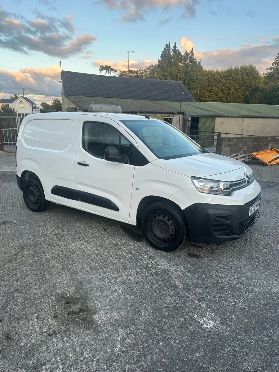 2020 Citroen Berlingo - Image 2