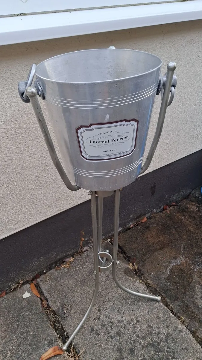 Champagne holder - Image 2