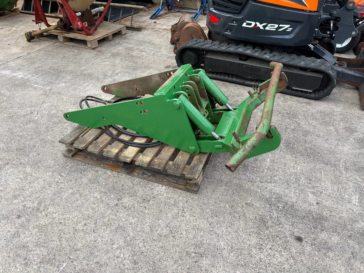 John Deere front linkage - Image 1