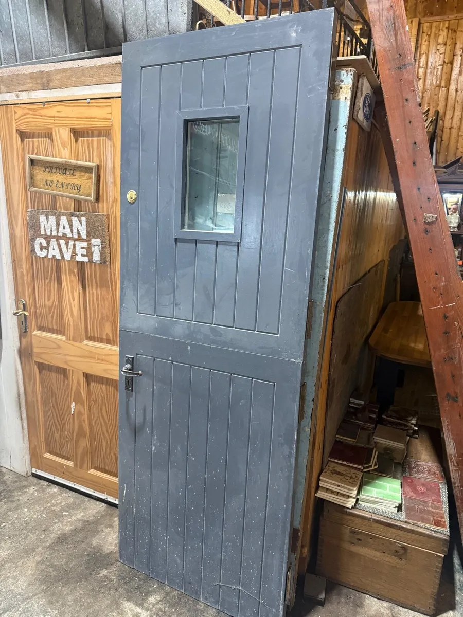 Reclaimed half door - Image 1
