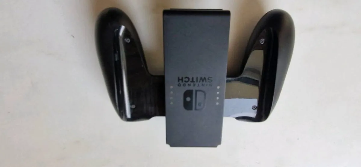 Nintendo Switch 128gb - Image 2
