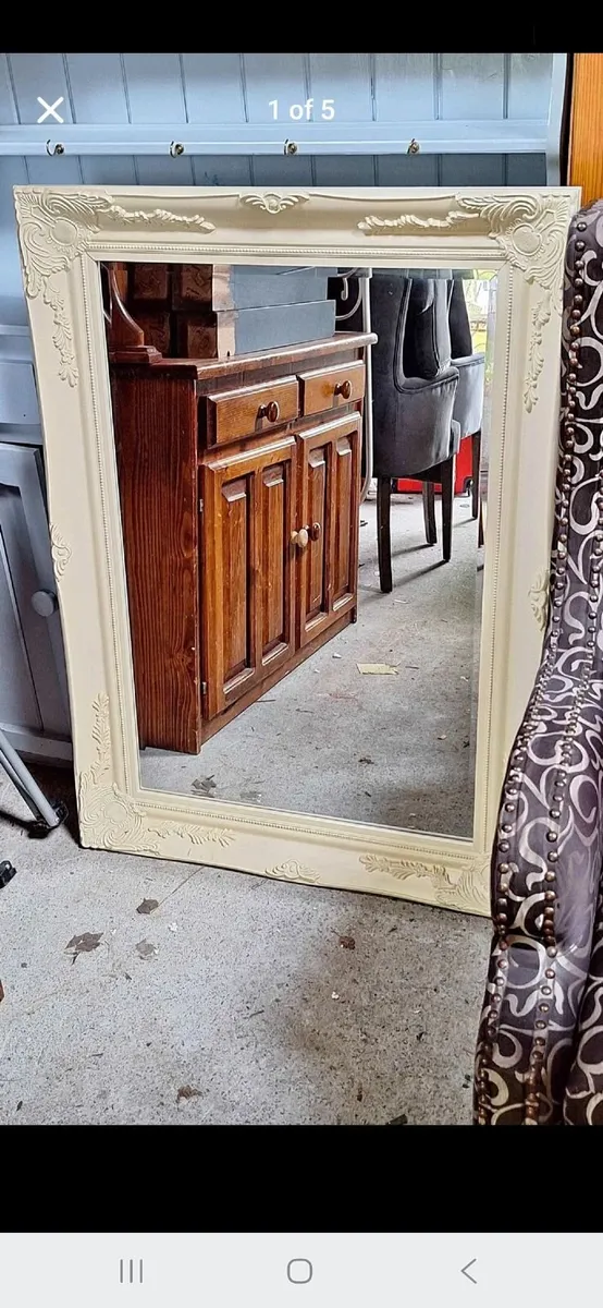 Antique style mirror