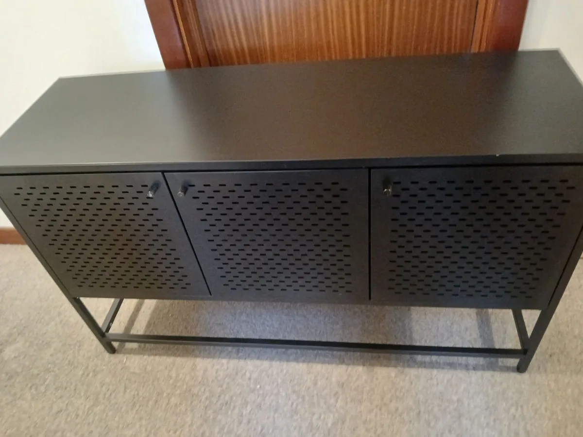 Cabbinet  tv stand /entertainment new - Image 3