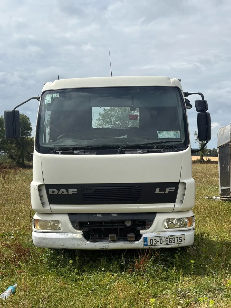 DAF LF Truck 7.5T - Image 1