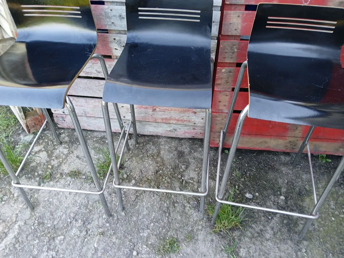 Lot of (3)...bar stools ...x show hse ..delivered - Image 1