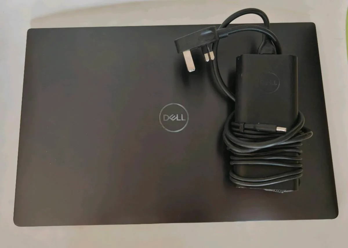 Dell Precision 5530 - Image 4