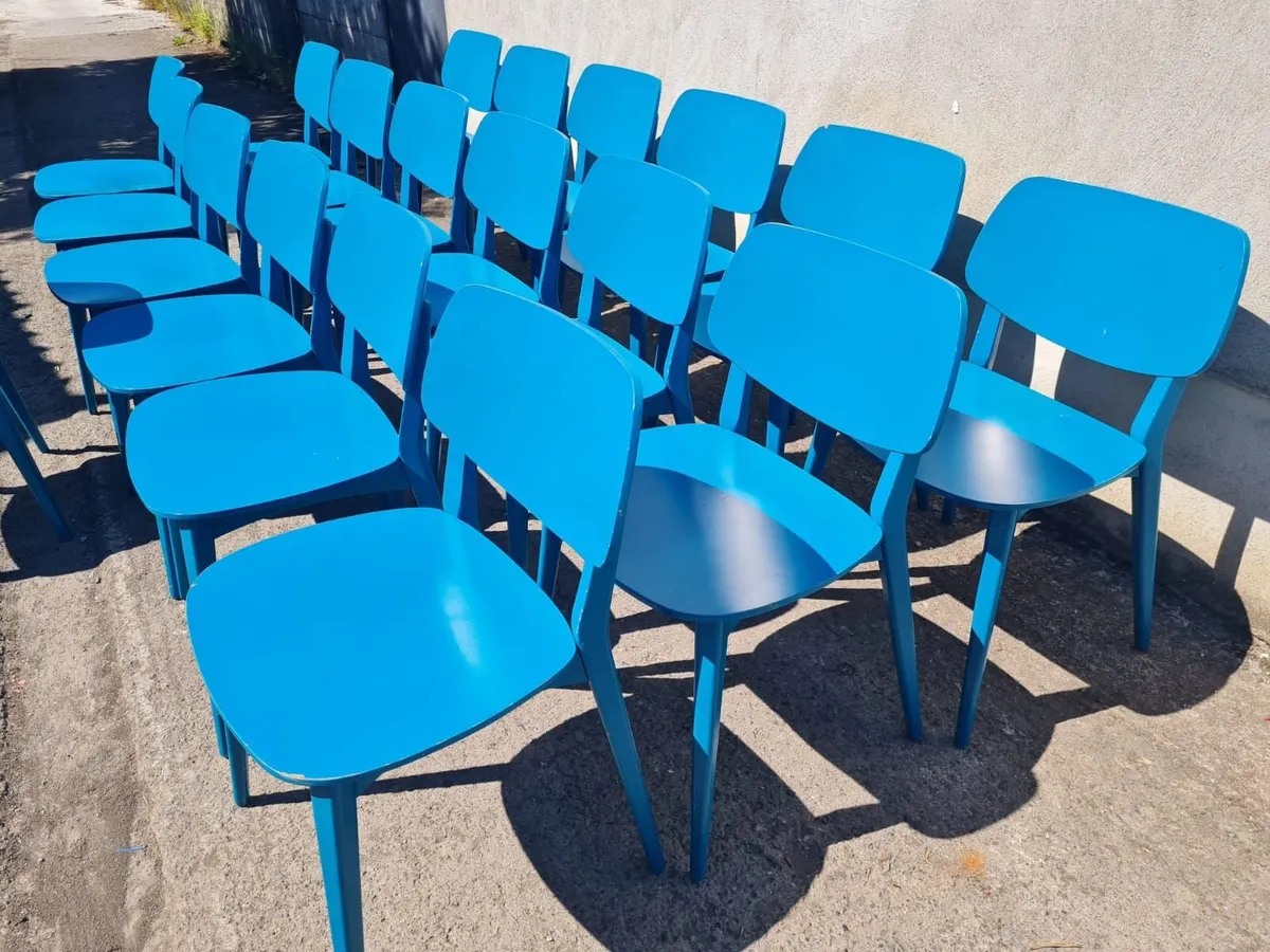 Chairs lot of (19)...in blue delivrred - Image 2