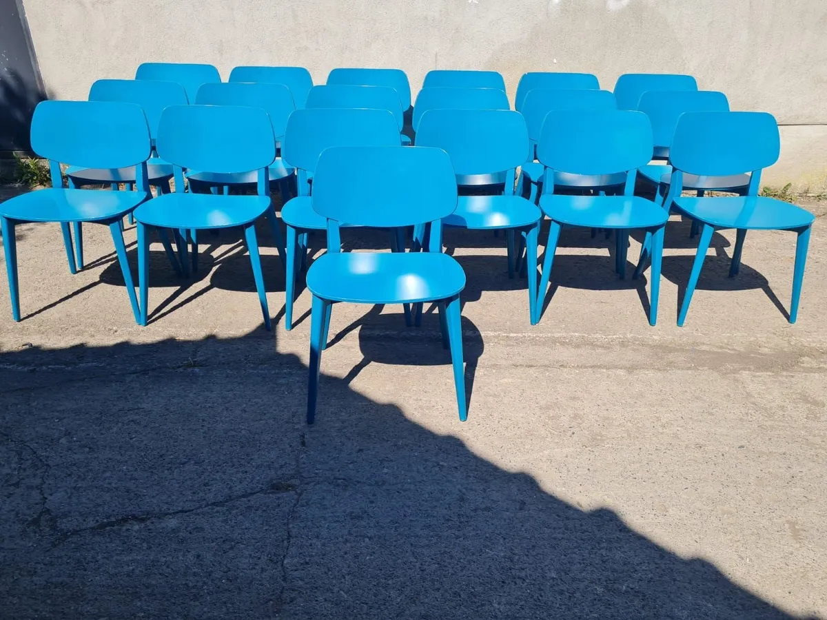 Chairs lot of (19)...in blue delivrred - Image 3
