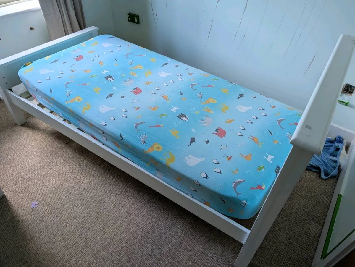 Children's single bed x2 - Image 2
