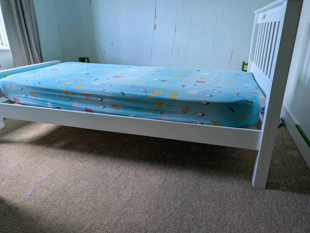 Children's single bed x2 - Image 3
