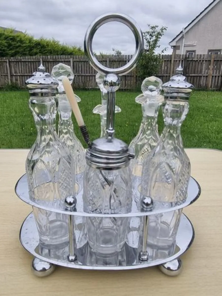 Antique spice set - Image 1
