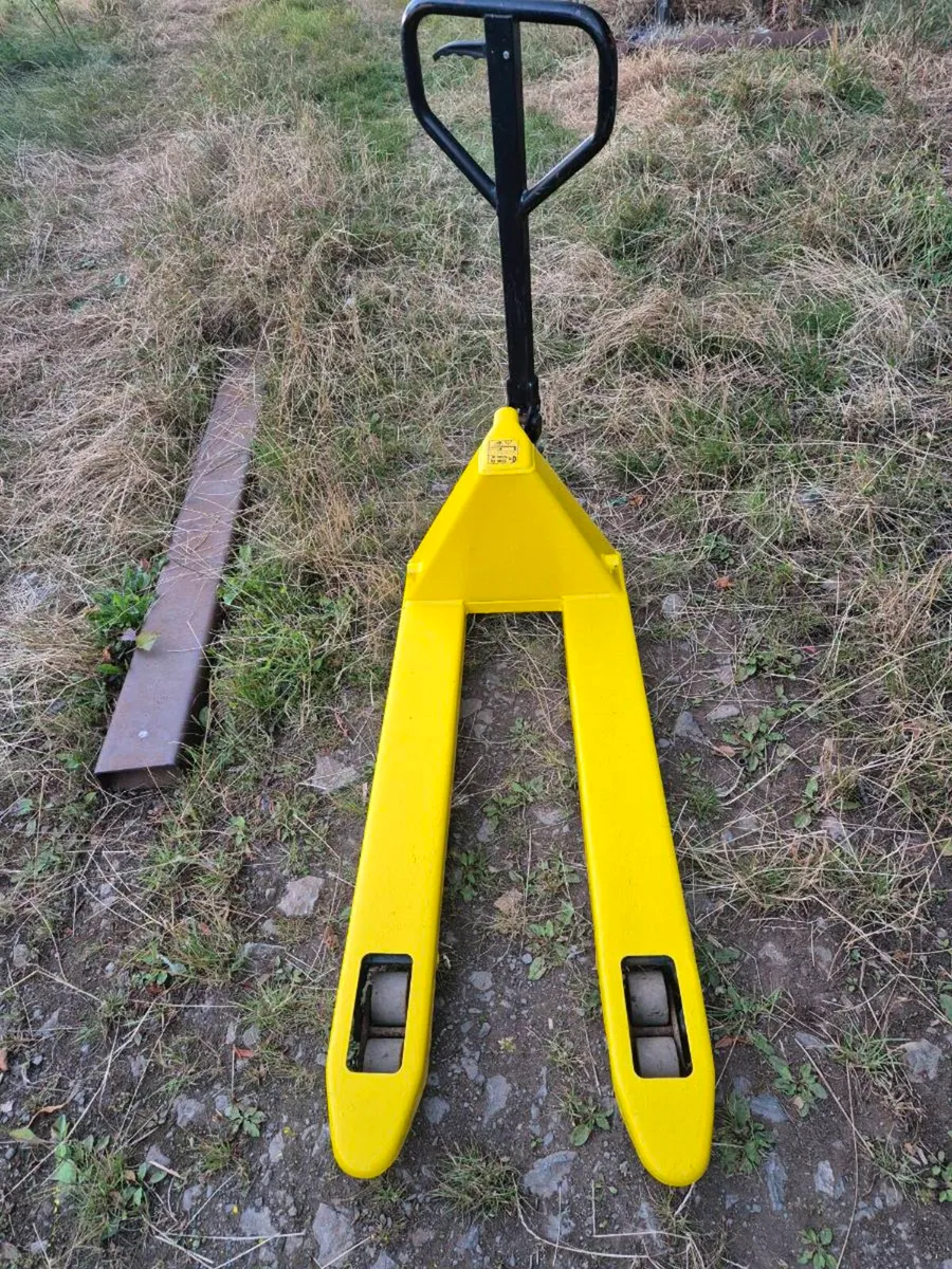 Pallet truck - Image 3
