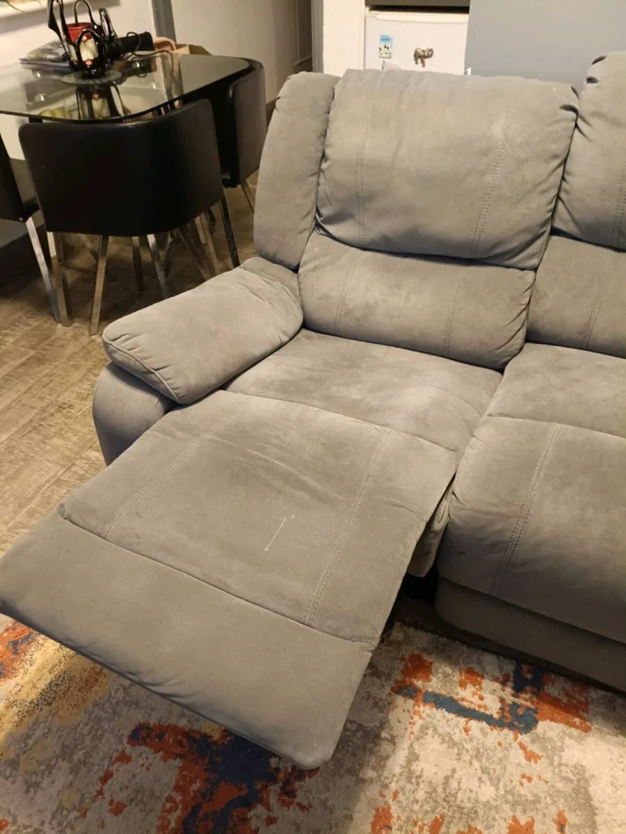 Sofa - Image 3