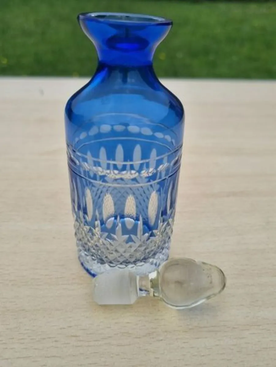 Cobalt small cut-to-clear crystal carafe - Image 3
