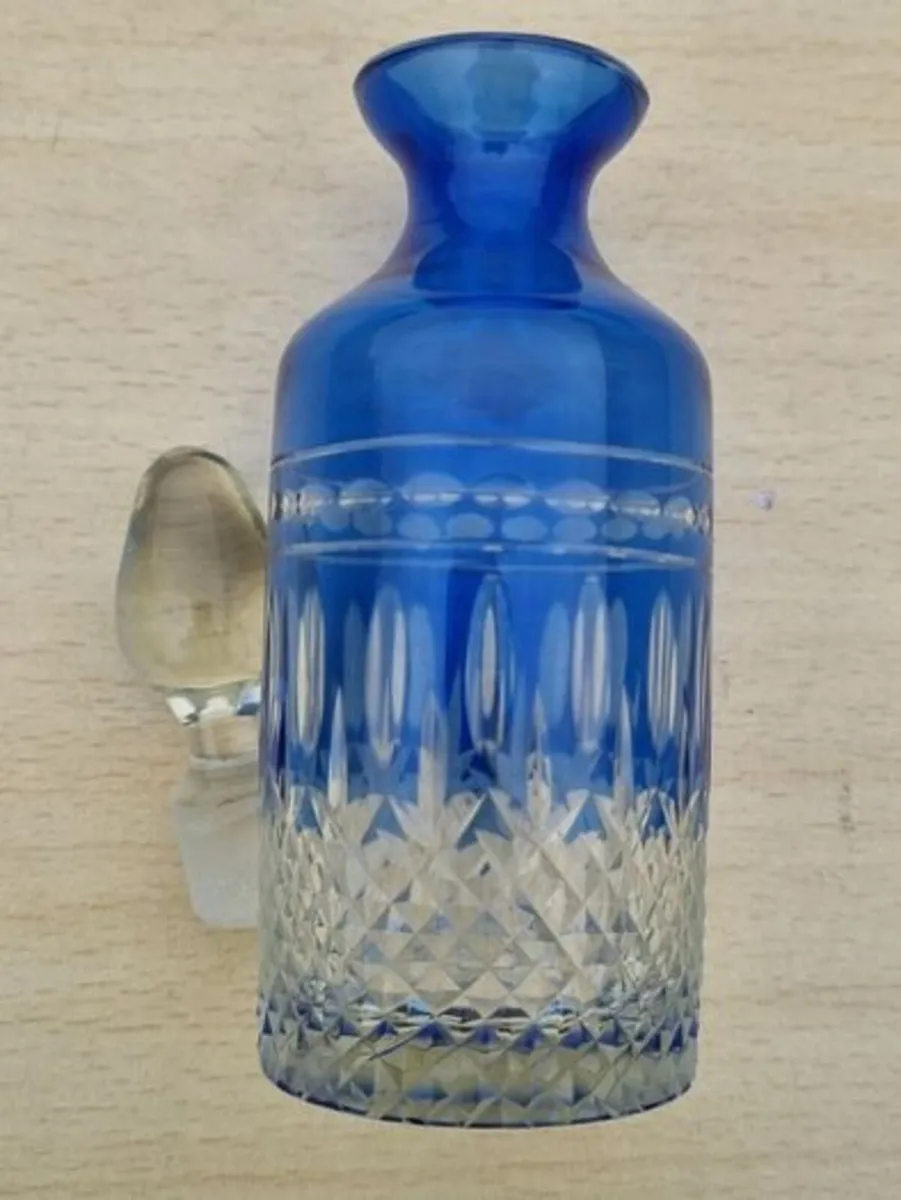 Cobalt small cut-to-clear crystal carafe - Image 4