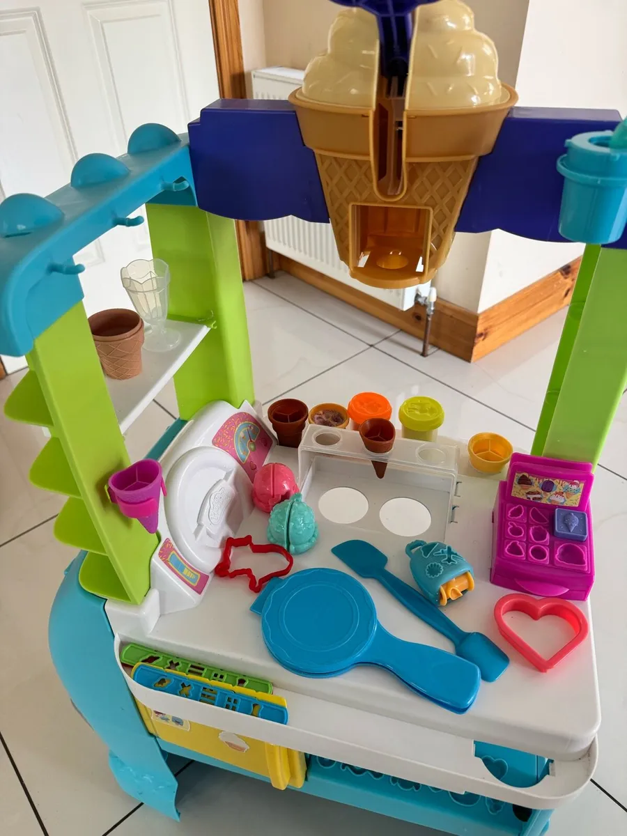 Playdoh Ice Cream Factory - Image 3