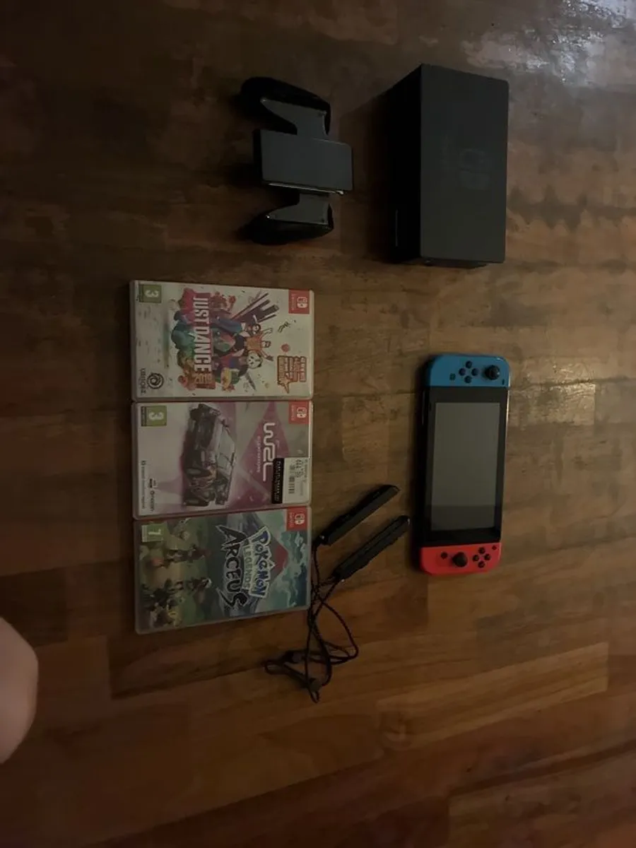 Nintendo Switch Bundle - Image 1