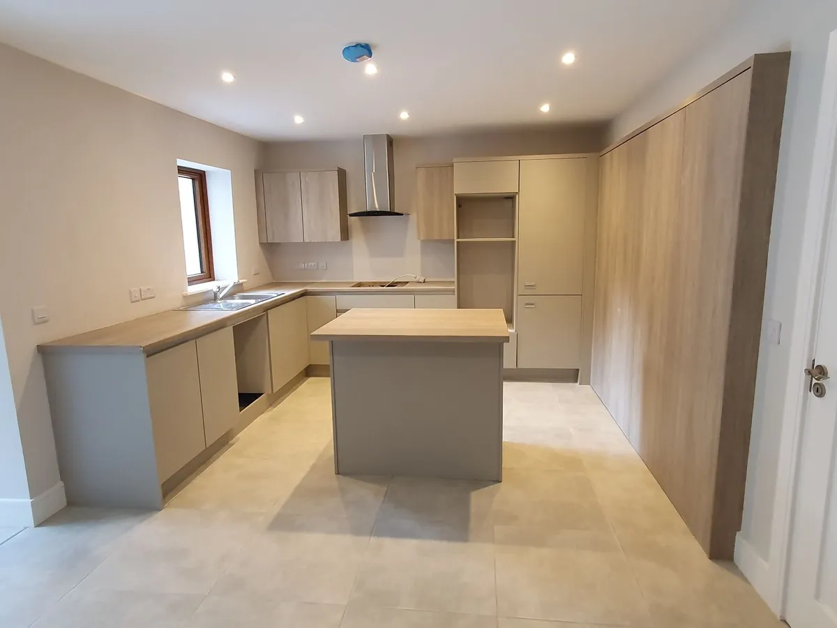 New Kitchen for Sale. - Image 4