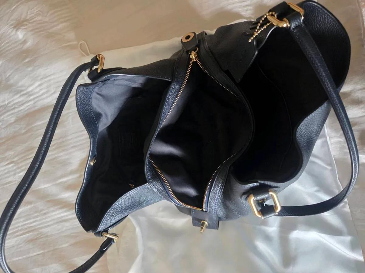 Navy Coach Bag - Image 3